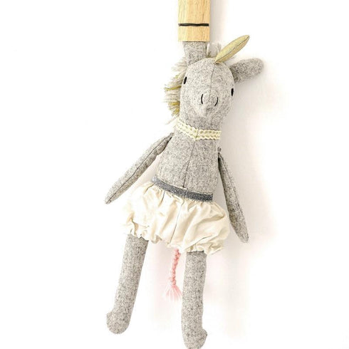 AND THE LITTLE DOG LAUGHED - Alice Unicorn